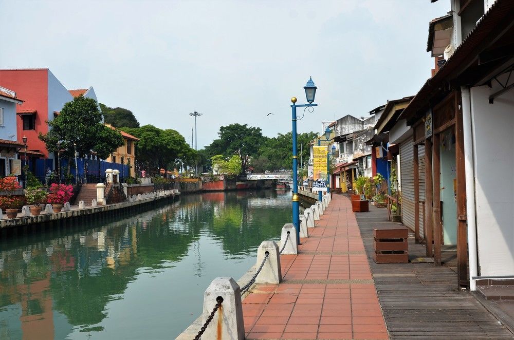 Hotel By The River Malacca Bagian luar foto