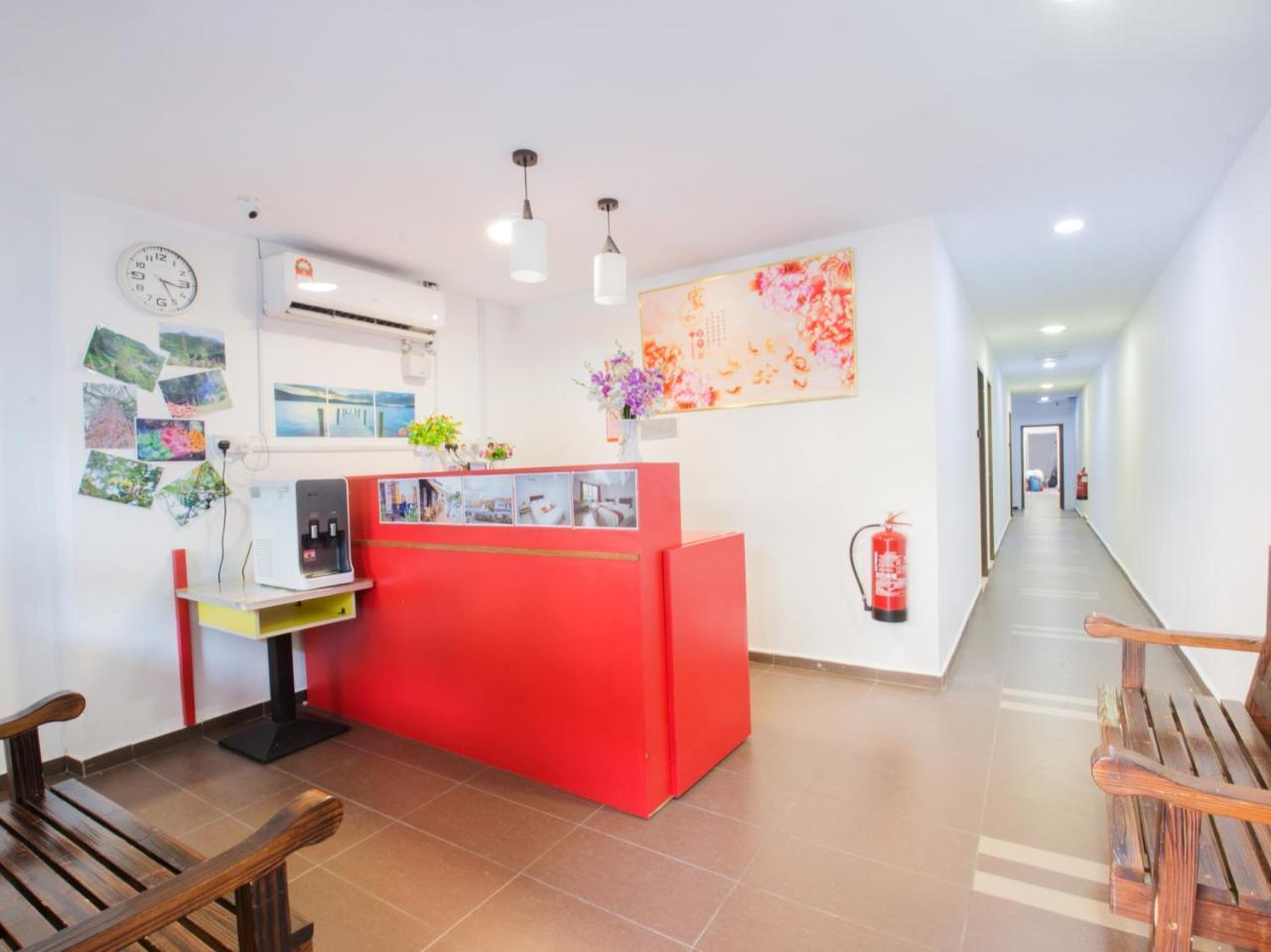 Hotel By The River Malacca Bagian luar foto